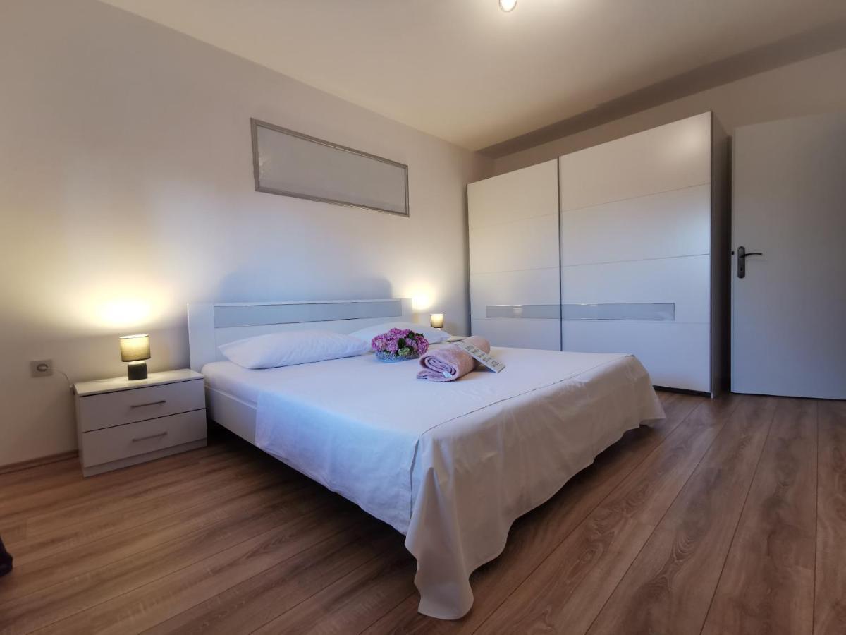 Apartment Leona Split Extérieur photo