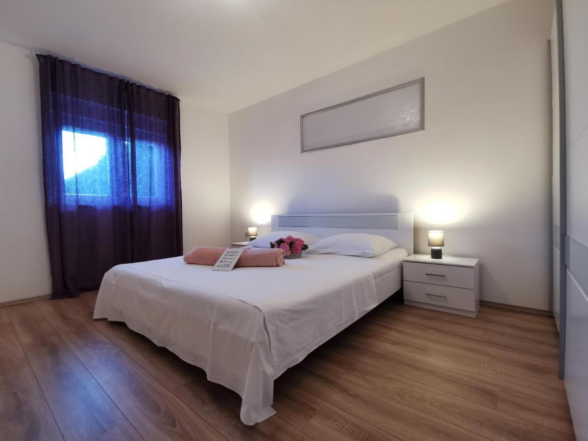 Apartment Leona Split Extérieur photo